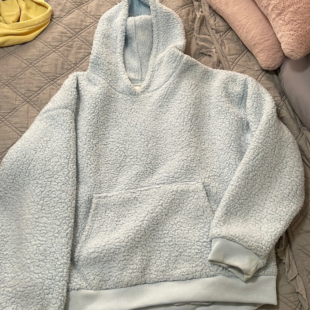 American eagle, fuzzy jacket, women’s L